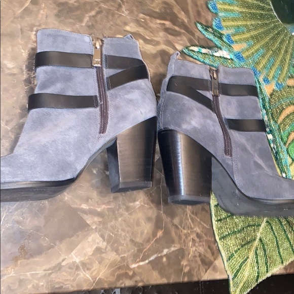 Ivanka Trump Boots - Picture 2 of 5